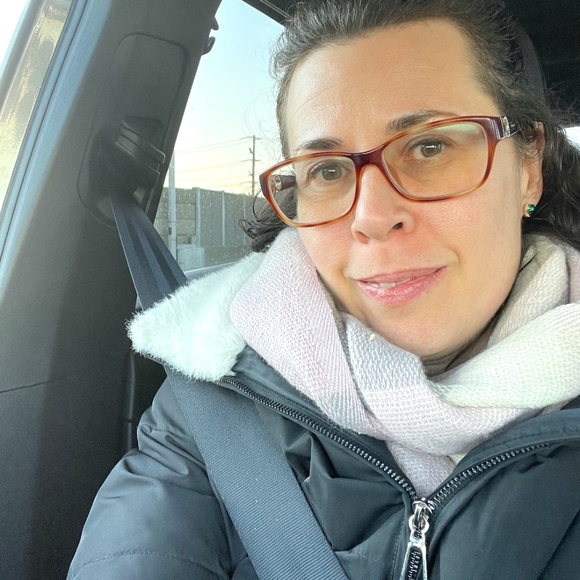 Meet your Posher, Helen - Picture 1 of 1